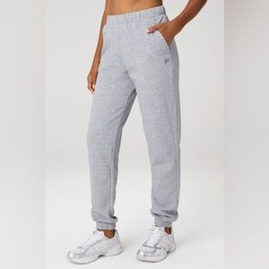 Fabletics Cozy Fleece Go-To Sweatpant Women’s XL